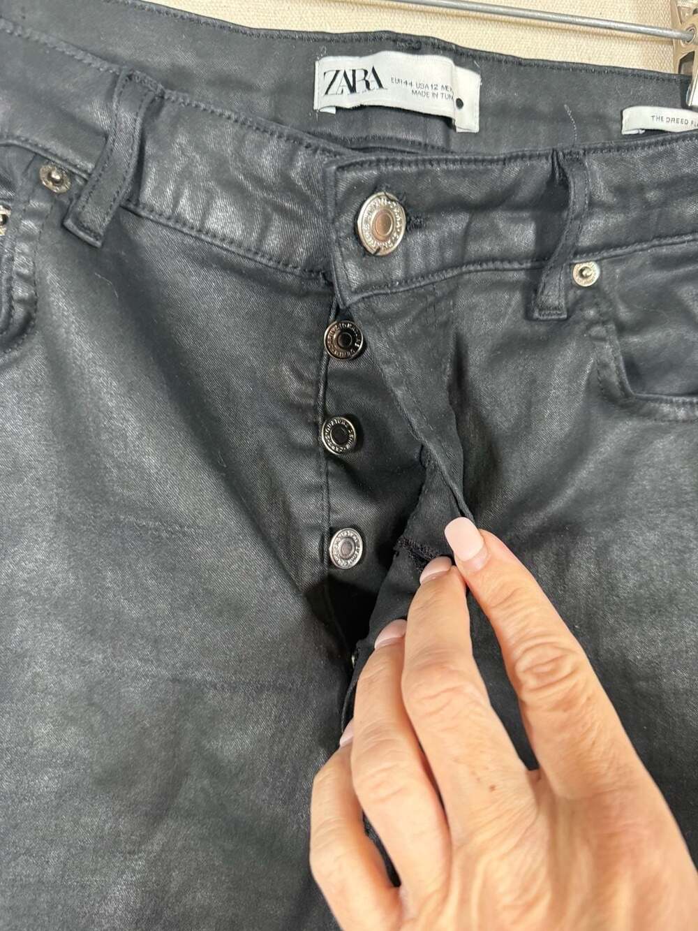 ZARA The Dreed Flare Black Coated Jeans - Picture 4 of 5